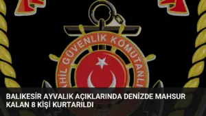 Balıkesir Ayvalık Açıklarında Denizde Mahsur Kalan 8 Kişi Kurtarıldı